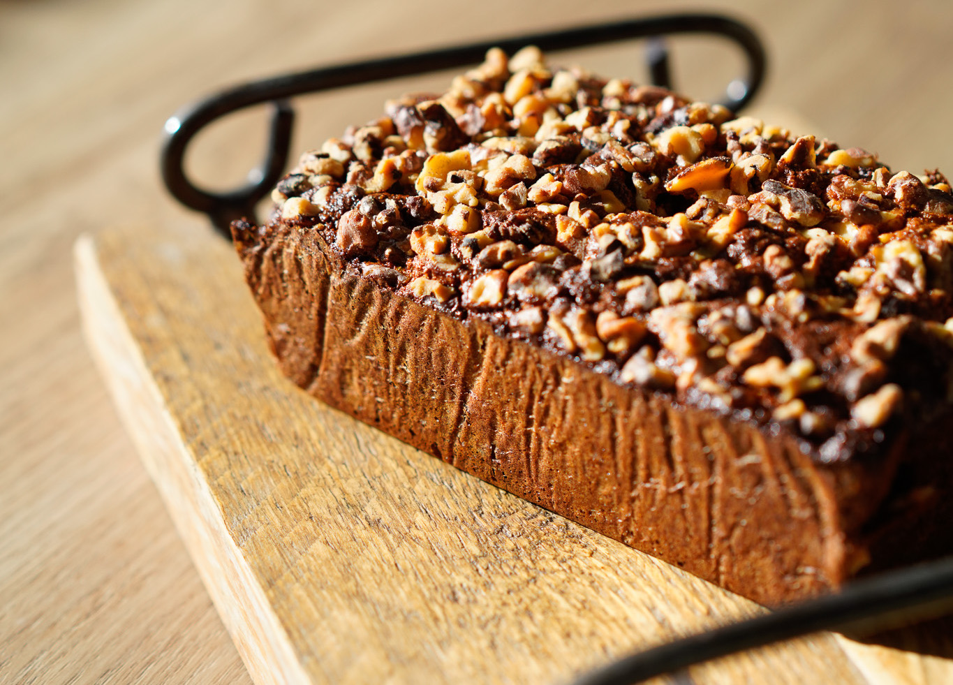 Whole, uncut banana bread cake